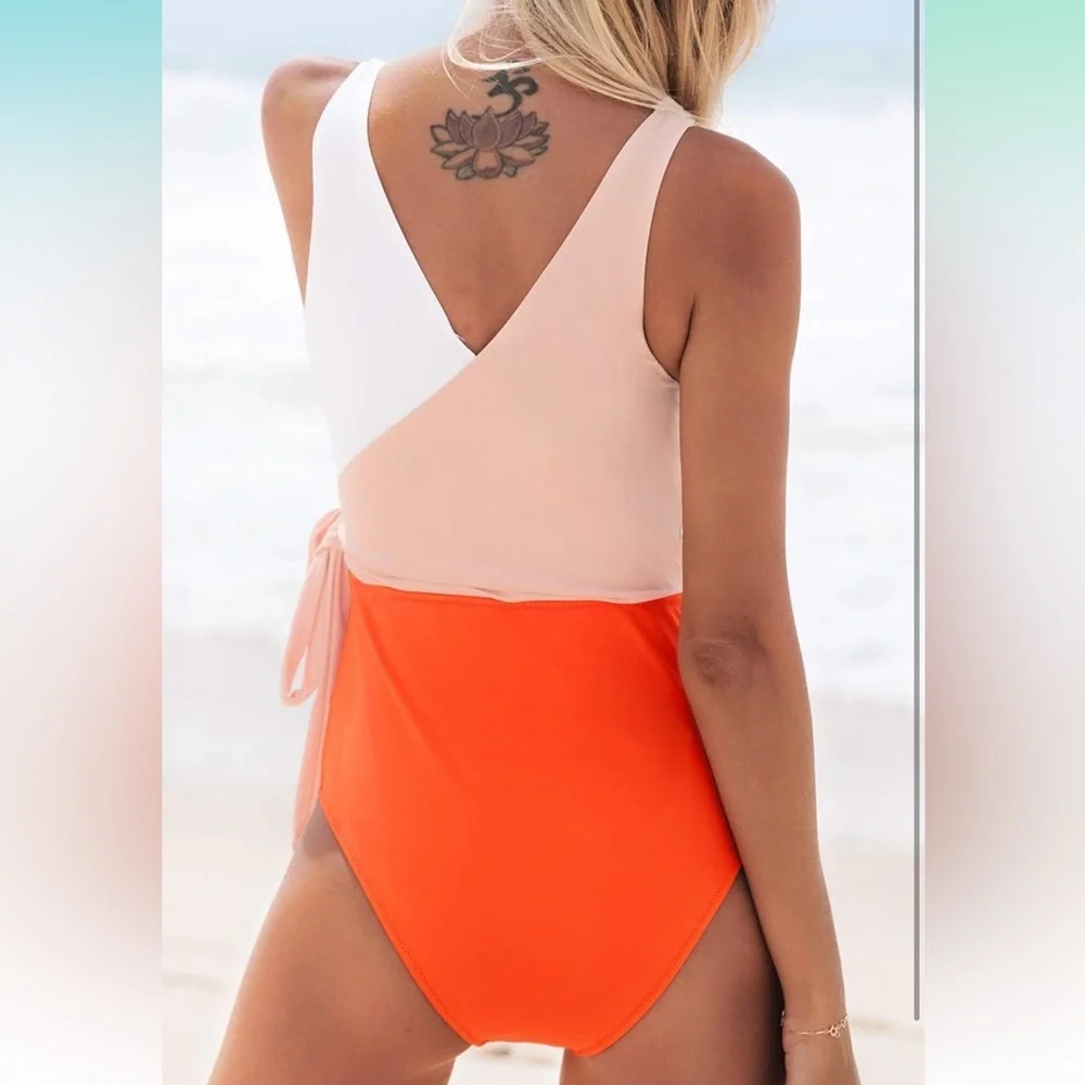 CUPSHE Women's One Piece Swimsuit Wrap Color Block Tie‎ Side Bathing Suit